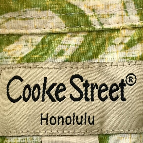 Cooke Street Hawaiian Shirt Men 2XL Green Geometric Tribal Button Up Pocket - Picture 3 of 13